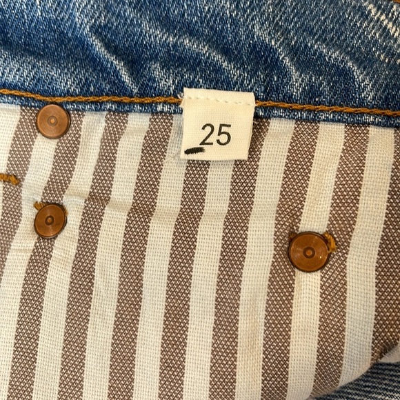 Bliss and Mischief Peace Sign Patch Embroidered Denim Jeans Size 25 NWOT - RARE! - Picture 9 of 12